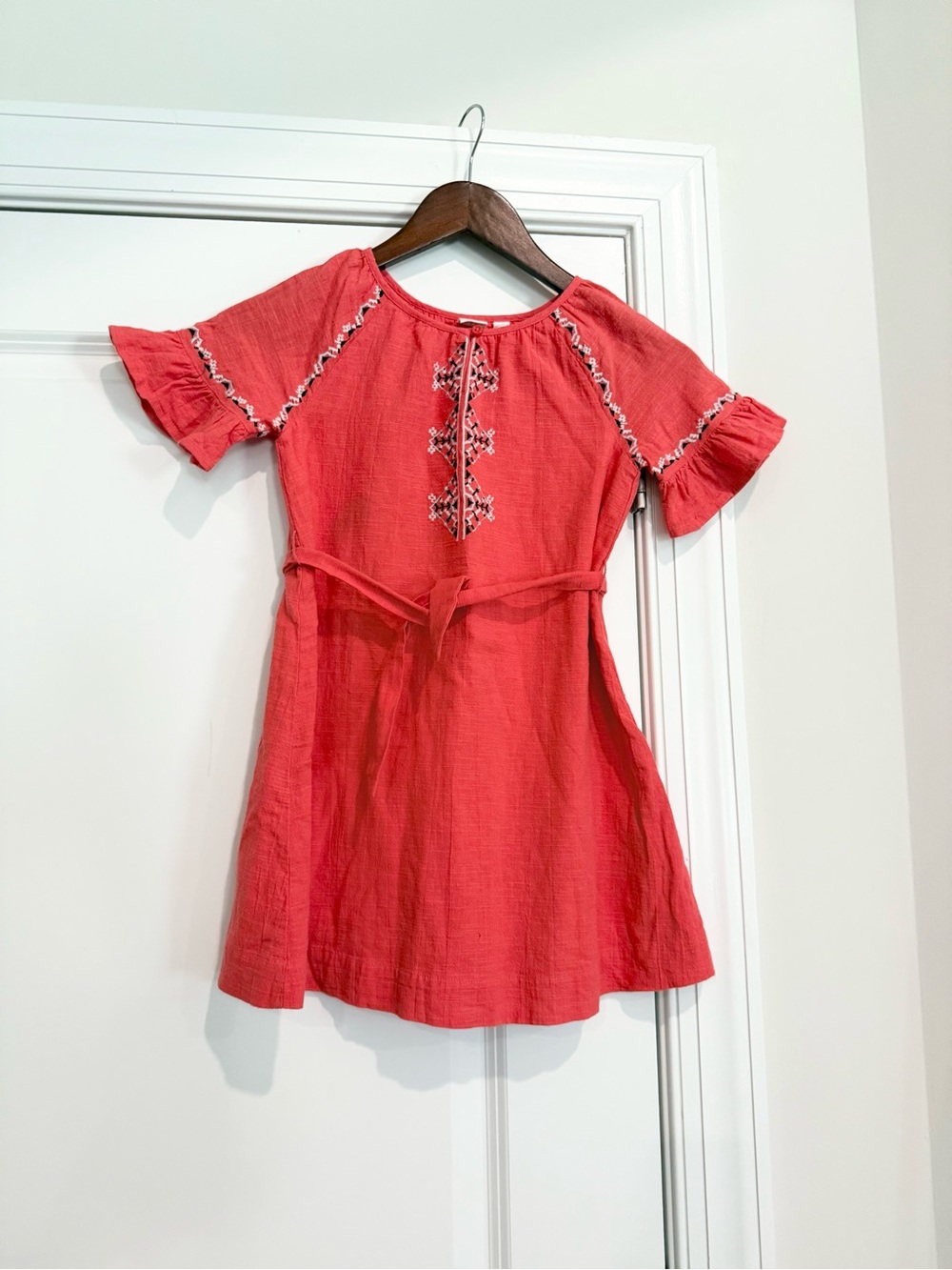 GAP Red Embroidered Short-Sleeve Tie-Waist Dress